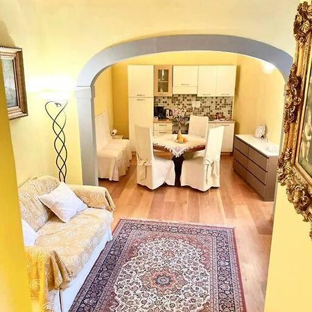 Il Nido Di Santa Croce Apartamento Florença Exterior foto